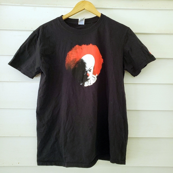 Other - 🚫SOLD🚫Stephen King's IT tee 1990 Pennywise